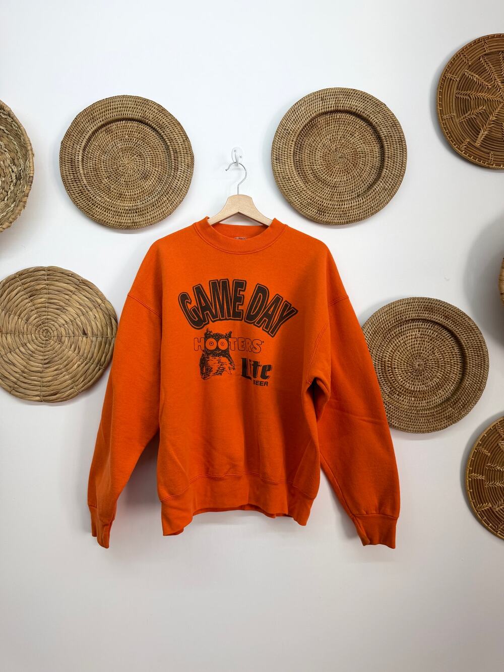 Vintage Hooters Game Day Crew Neck Sweatshirt